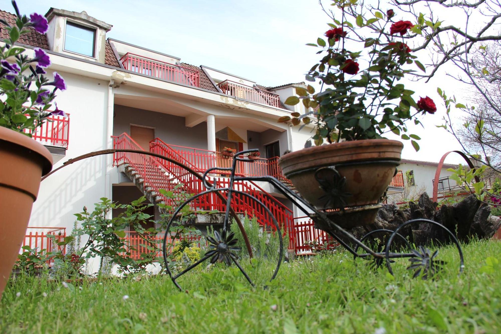 Lucantò Calvello Exterior foto